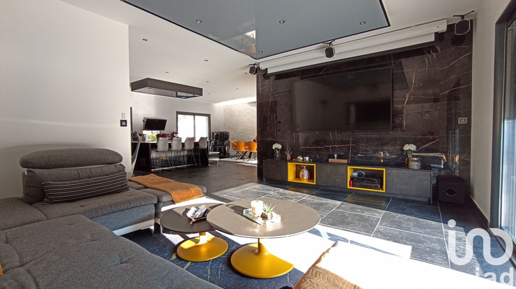 Ma-Cabane - Vente Maison Les Tourrettes, 158 m²