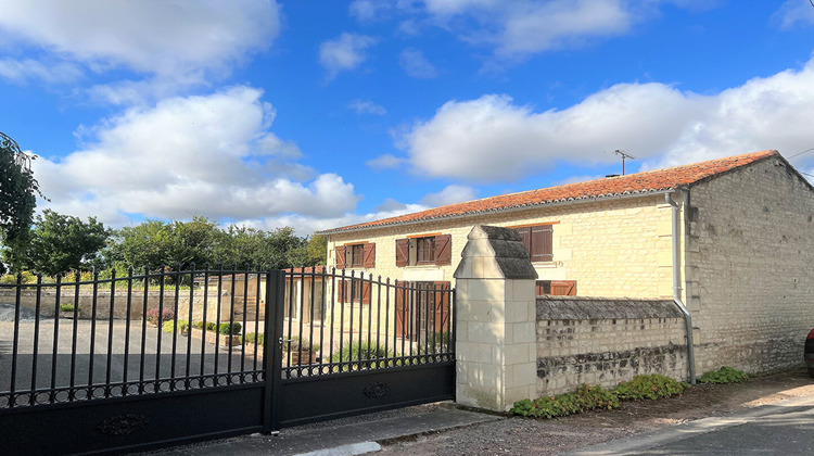 Ma-Cabane - Vente Maison LES TROIS-MOUTIERS, 154 m²