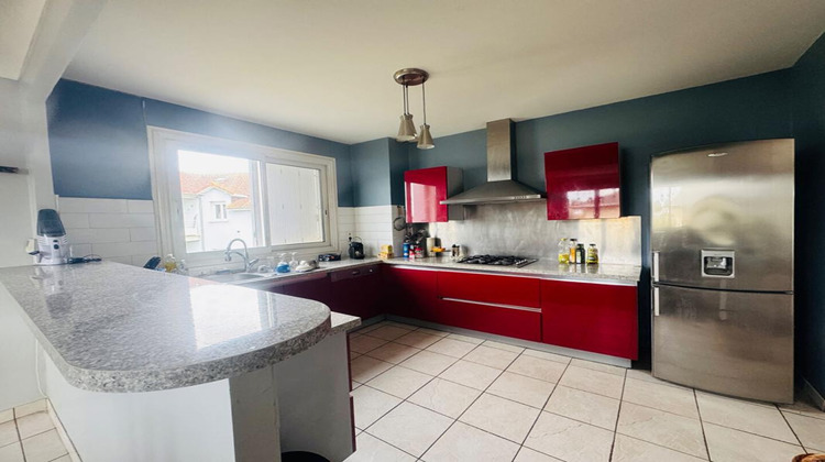 Ma-Cabane - Vente Maison LESCAR, 111 m²