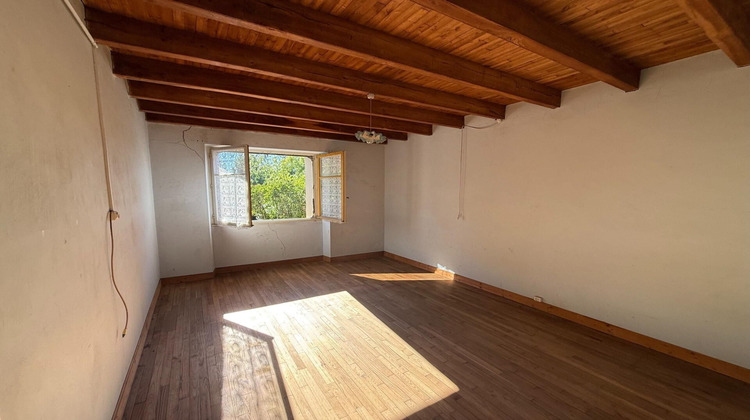 Ma-Cabane - Vente Maison Lesignac-Durand, 81 m²