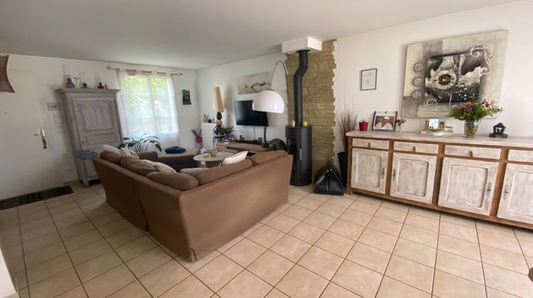 Ma-Cabane - Vente Maison LESIGNY, 131 m²