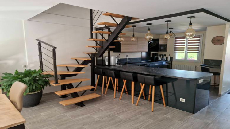 Ma-Cabane - Vente Maison LESIGNY, 124 m²