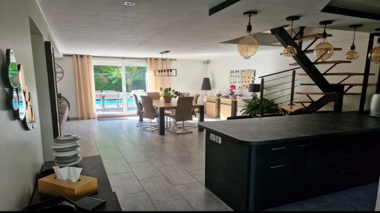 Ma-Cabane - Vente Maison LESIGNY, 124 m²