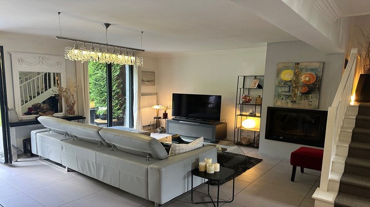 Ma-Cabane - Vente Maison LESIGNY, 104 m²