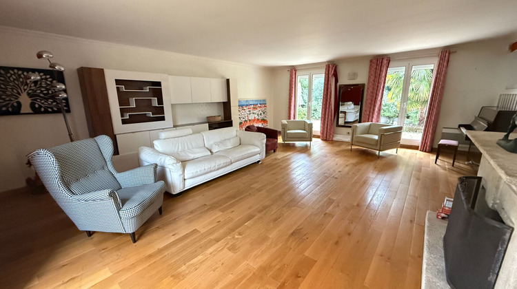 Ma-Cabane - Vente Maison LESIGNY, 209 m²