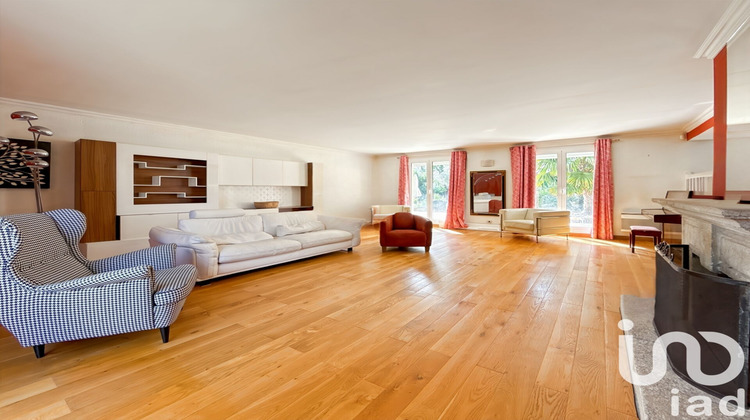 Ma-Cabane - Vente Maison Lésigny, 209 m²