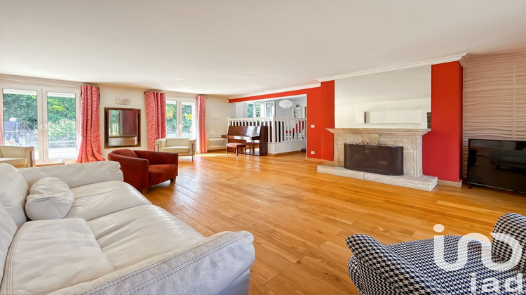 Ma-Cabane - Vente Maison Lésigny, 209 m²