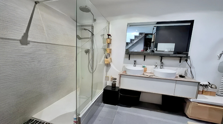 Ma-Cabane - Vente Maison LESIGNY, 214 m²