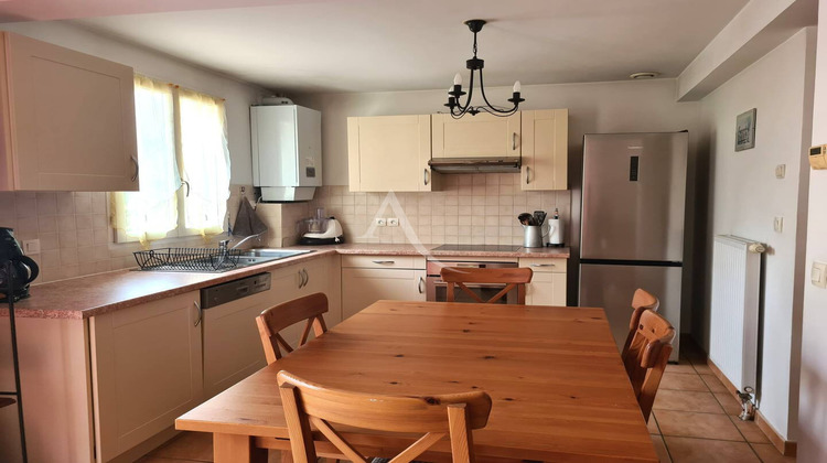 Ma-Cabane - Vente Maison LESIGNY, 74 m²