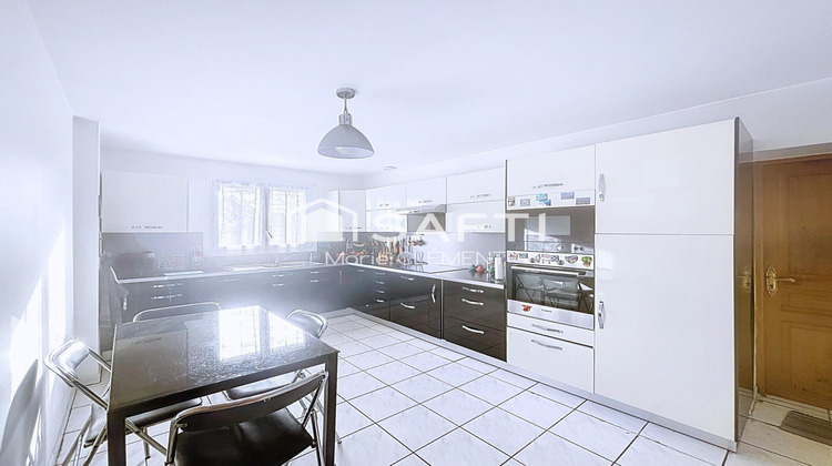 Ma-Cabane - Vente Maison Lesigny, 175 m²