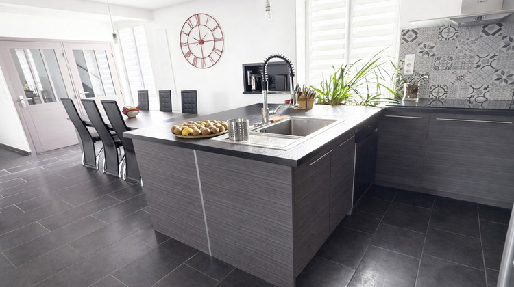 Ma-Cabane - Vente Maison LESIGNY, 118 m²
