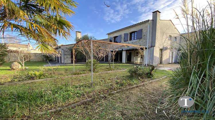 Ma-Cabane - Vente Maison Lesparre-Médoc, 215 m²
