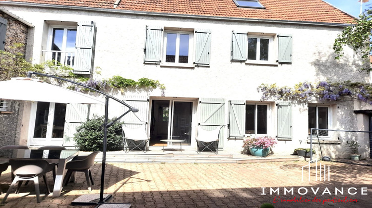 Ma-Cabane - Vente Maison Leuville-sur-Orge, 206 m²