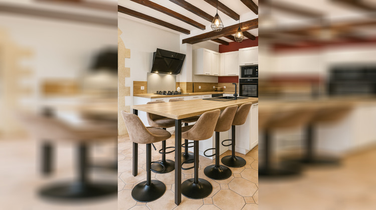 Ma-Cabane - Vente Maison LEZIGNE, 282 m²