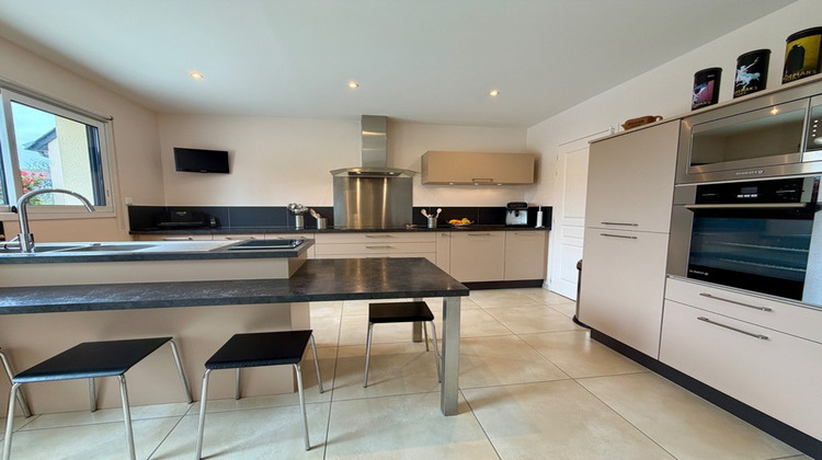 Ma-Cabane - Vente Maison LEZIGNE, 167 m²