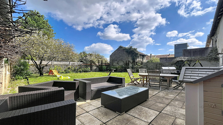 Ma-Cabane - Vente Maison LIFFOL-LE-GRAND, 241 m²