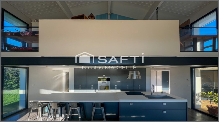 Ma-Cabane - Vente Maison Lignan-de-Bordeaux, 170 m²