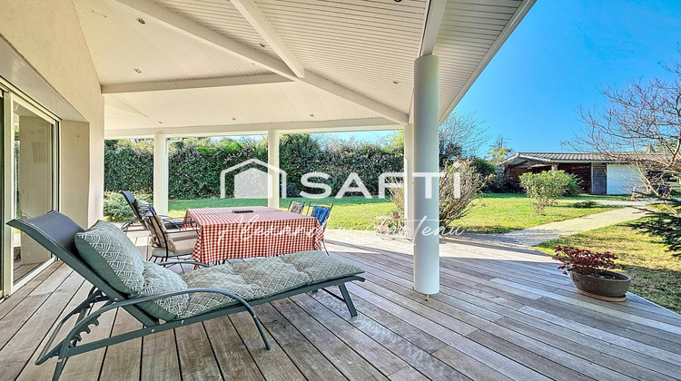 Ma-Cabane - Vente Maison Lignan-de-Bordeaux, 155 m²
