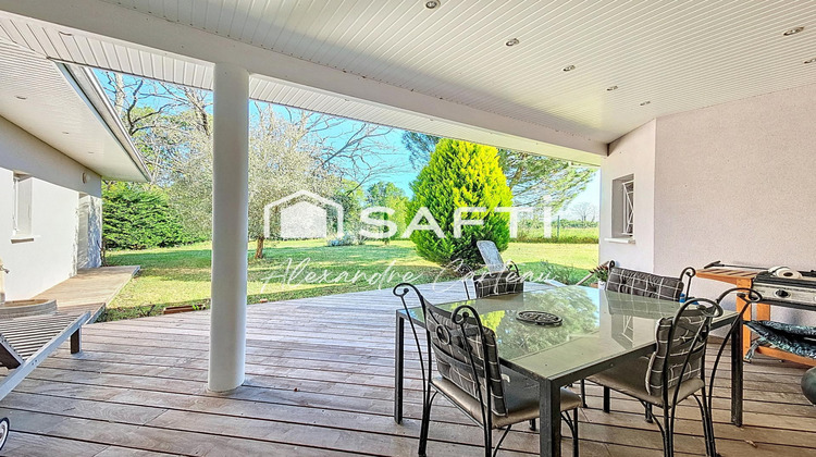 Ma-Cabane - Vente Maison Lignan-de-Bordeaux, 155 m²