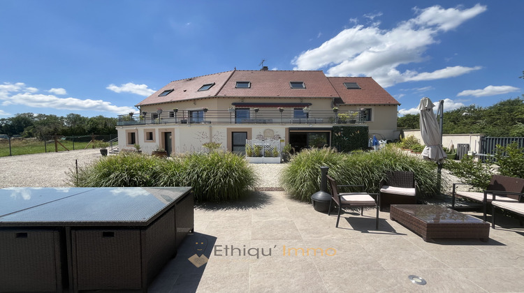 Ma-Cabane - Vente Maison Lignol-le-Château, 316 m²