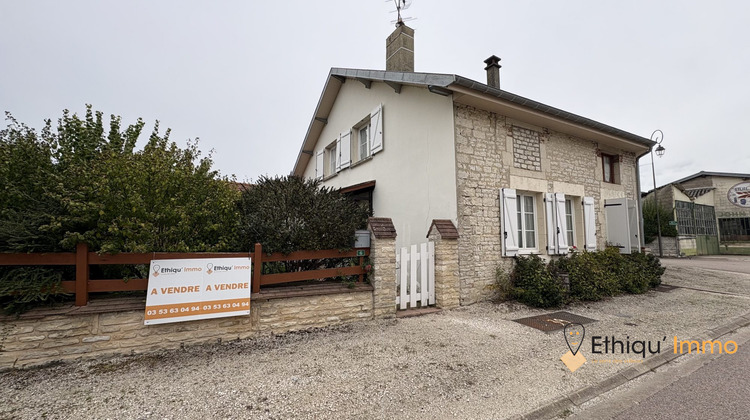 Ma-Cabane - Vente Maison Lignol-le-Château, 112 m²