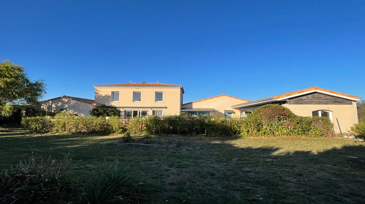 Ma-Cabane - Vente Maison LIGUGE, 194 m²