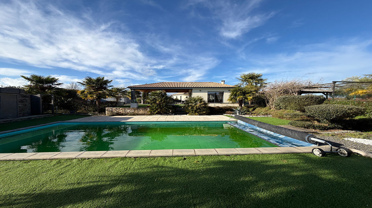 Ma-Cabane - Vente Maison LIGUGE, 231 m²