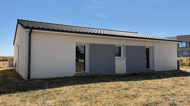 Ma-Cabane - Vente Maison LIGUGE, 75 m²