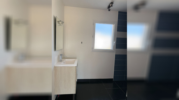 Ma-Cabane - Vente Maison LIGUGE, 75 m²