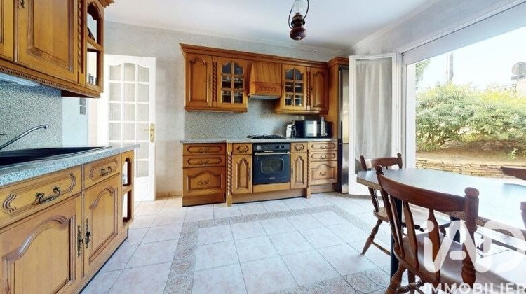 Ma-Cabane - Vente Maison Limonest, 186 m²