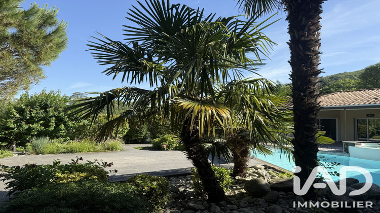 Ma-Cabane - Vente Maison Limonest, 330 m²