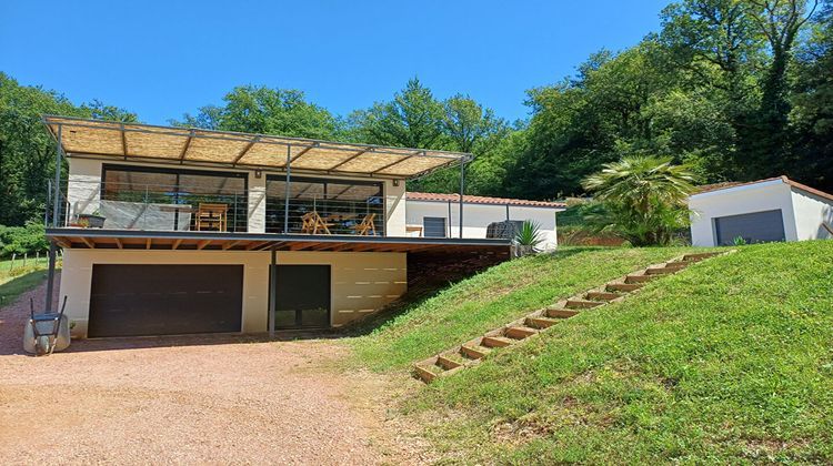 Ma-Cabane - Vente Maison LISSAC-ET-MOURET, 127 m²