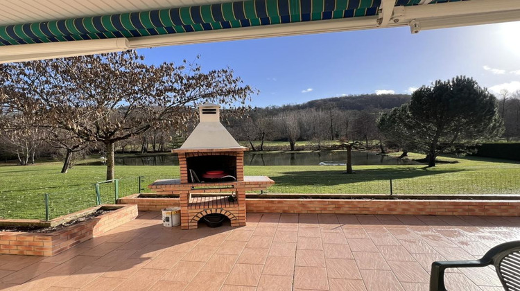 Ma-Cabane - Vente Maison LISSAC ET MOURET, 240 m²