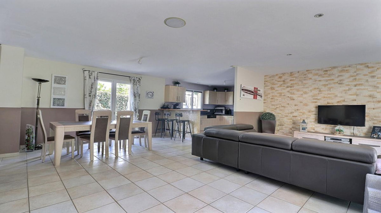 Ma-Cabane - Vente Maison LISTRAC MEDOC, 127 m²
