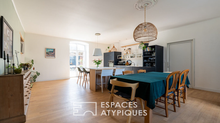 Ma-Cabane - Vente Maison LIVRE-SUR-CHANGEON, 250 m²