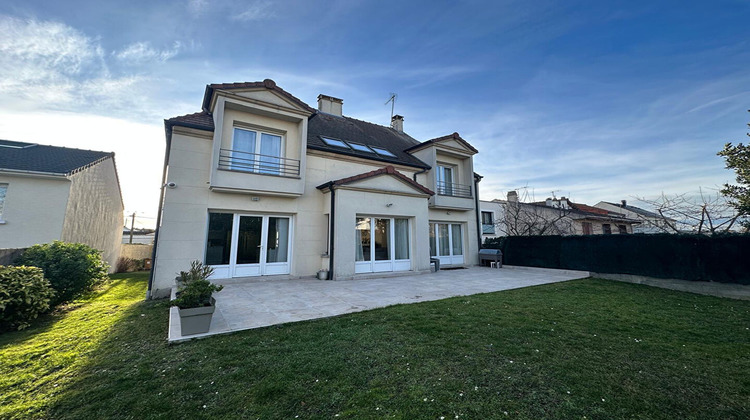 Ma-Cabane - Vente Maison LIVRY-GARGAN, 194 m²