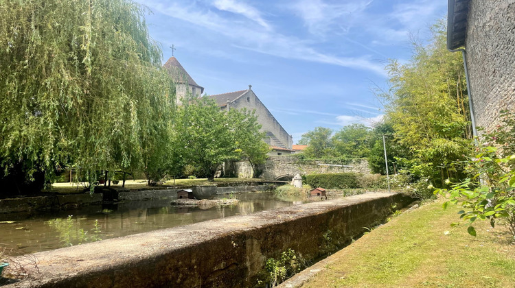 Ma-Cabane - Vente Maison Lizant, 200 m²