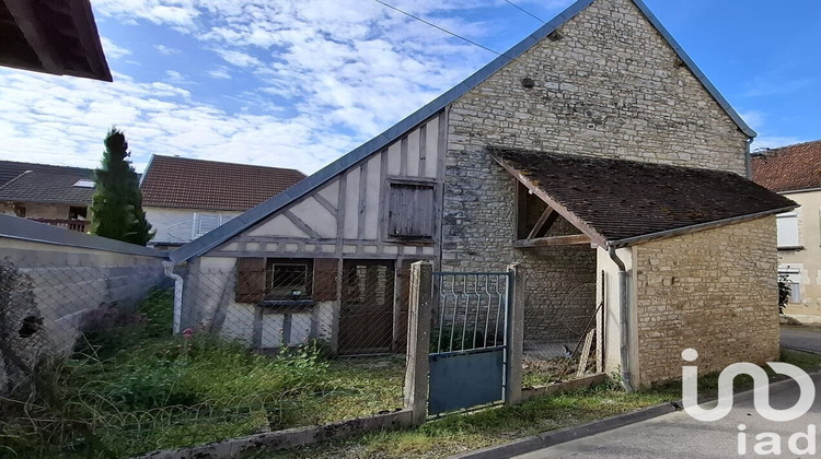 Ma-Cabane - Vente Maison Loches-sur-Ource, 112 m²