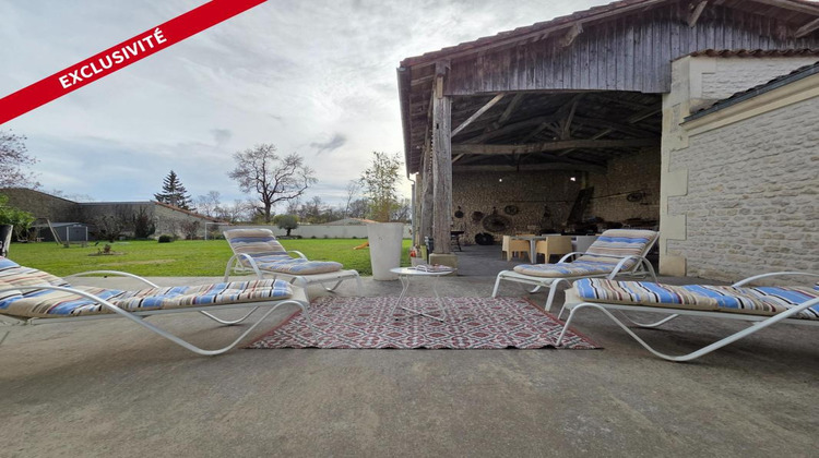 Ma-Cabane - Vente Maison LOIRE SUR NIE, 371 m²