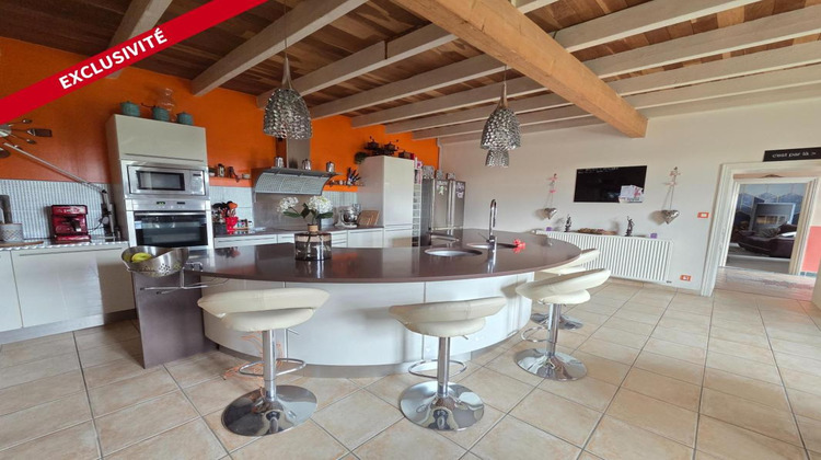 Ma-Cabane - Vente Maison LOIRE SUR NIE, 371 m²