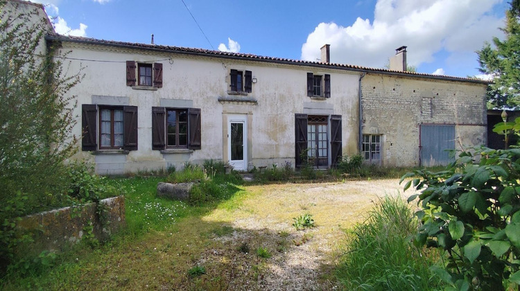 Ma-Cabane - Vente Maison Loire-sur-Nie, 146 m²
