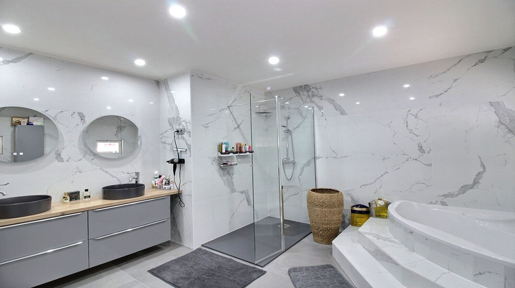 Ma-Cabane - Vente Maison LOMME, 177 m²