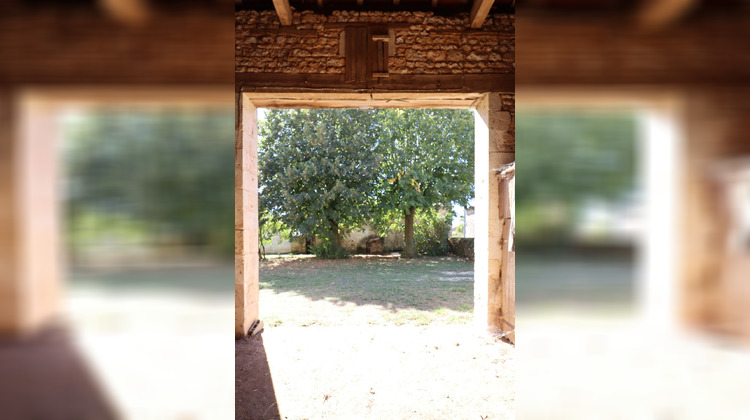 Ma-Cabane - Vente Maison Londigny, 142 m²