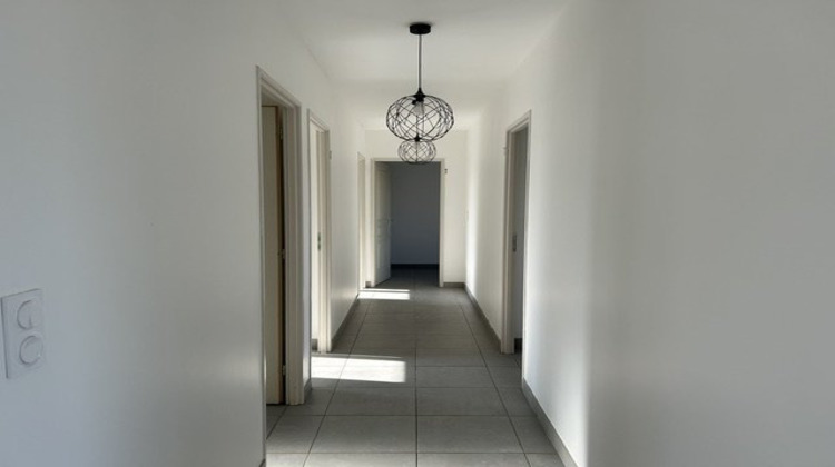Ma-Cabane - Vente Maison LONGAGES, 98 m²