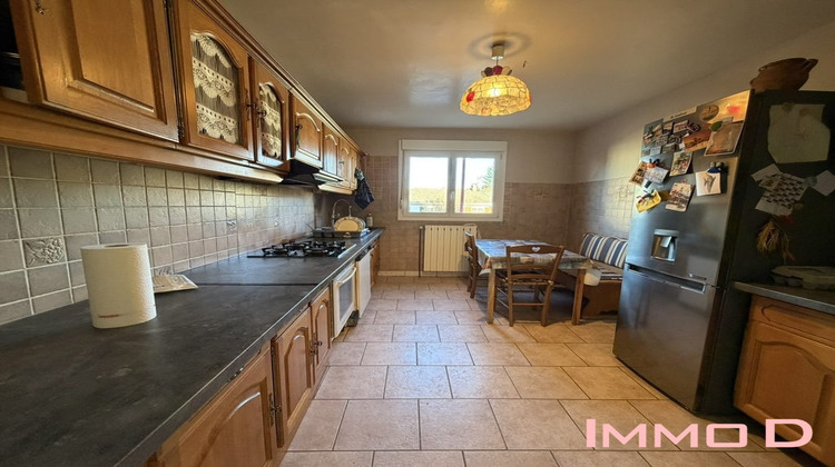 Ma-Cabane - Vente Maison Longchamp, 199 m²