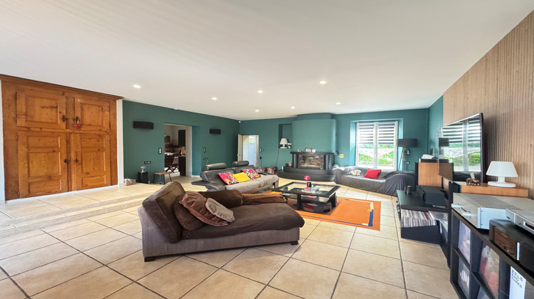 Ma-Cabane - Vente Maison Longevelle-sur-Doubs, 338 m²