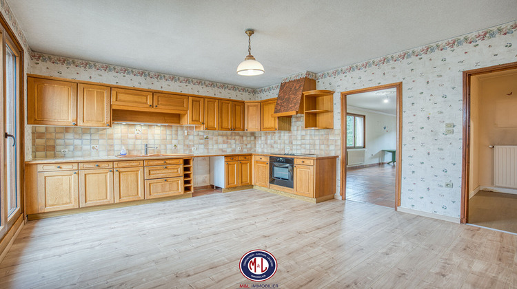 Ma-Cabane - Vente Maison LONGEVILLE-LES-METZ, 270 m²