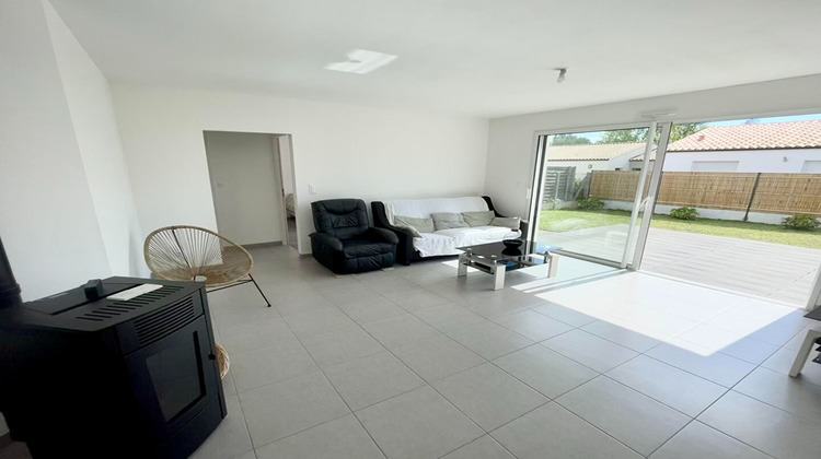 Ma-Cabane - Vente Maison LONGEVILLE-SUR-MER, 85 m²