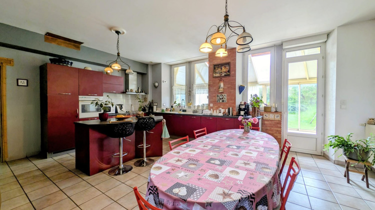 Ma-Cabane - Vente Maison Longevilles-Mont-d'Or, 200 m²