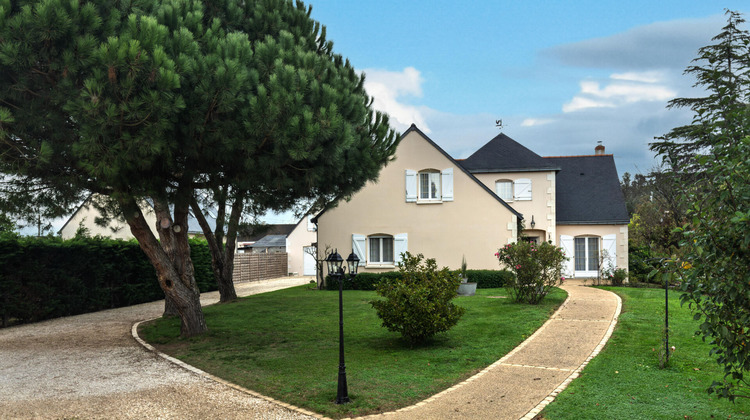 Ma-Cabane - Vente Maison LONGUE-JUMELLES, 240 m²